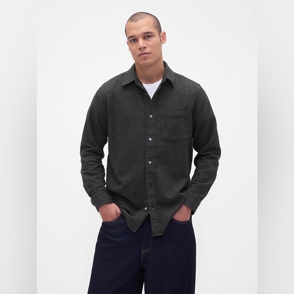 NEW GAP Shirt Mens XL Gray Black‎ Button Down Organic Cotton Relaxed Fit